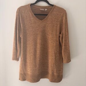 Chico’s Brown Knit V Neck Top Size 1 Medium Side Slit 3/4 Sleeve